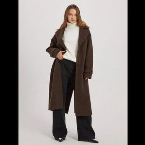 Brown Breeze Whispers Long Coat by Commense